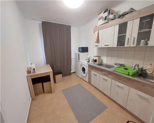 Garsoniera, pat matrimonial, 26 mp - Zona Complex Studentesc